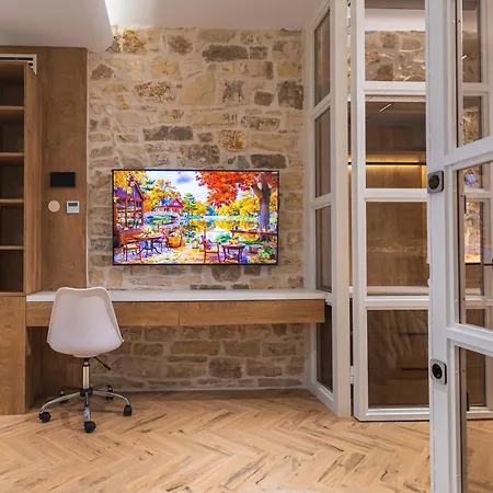 Adryades Luxry Apartments Ioannina Exterior photo