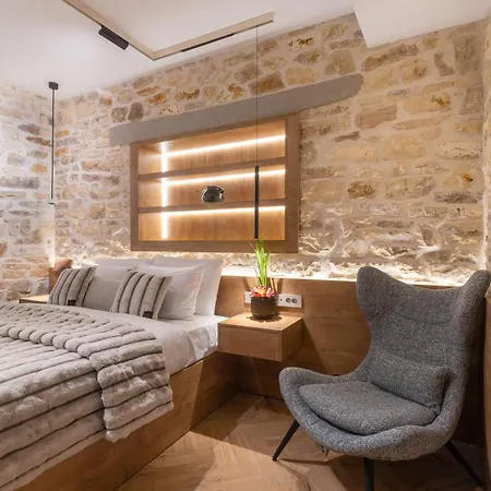 Adryades Luxry Apartments Ioannina Exterior photo
